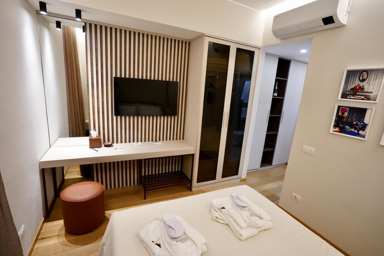 Arbiter Suite Milano ภายนอก รูปภาพ