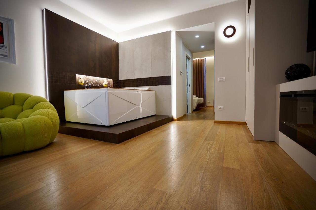 Arbiter Suite Milano ภายนอก รูปภาพ